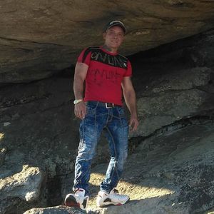 Meet your Posher, Jose